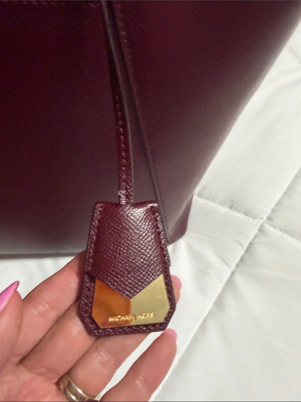 Michael Kors Wine leather Tote with Gold MK Logo NWT - Picture 2 of 9